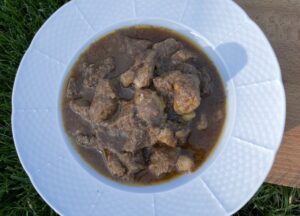 Kotlíkový guláš (pravý recept krok za krokom)