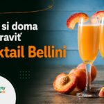 Bellini koktail: originálny recept z prosecca a broskýň Dva poháre koktailu Bellini s proseccom a broskyňovým pyré
