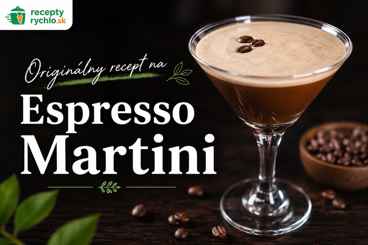 Espresso Martini s jemnou penou a tromi kávovými zrnami