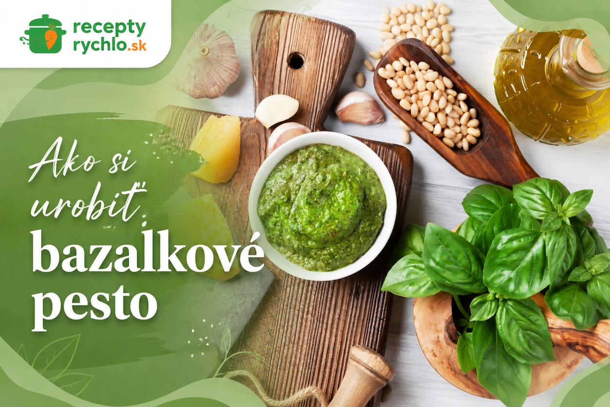 Bazalkové pesto v bielej miske s čerstvou bazalkou, piniovými orieškami, cesnakom, parmezánom, olivovým olejom, citrónom a logom ReceptyRychlo.sk