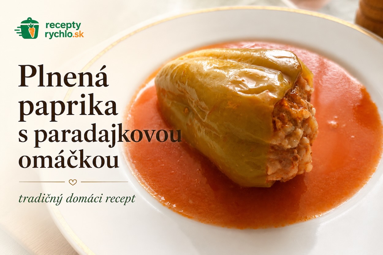 Plnená paprika s paradajkovou omáčkou na tanieri
