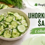 Uhorkový šalát s cibuľou, jednoduchý a rýchly recept Uhorkový šalát s cibuľou