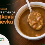 Ako má vyzerať poctivá zmes na hrstkovú polievku : správny pomer fazule, šošovice, hrachu a krúp Uvarená hŕstková polievka s fazuľou, šošovicou a ďalšími strukovinami