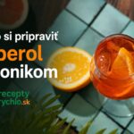 Aperol s tonikom: jednoduchý drink z Aperolu bez prosecca hotový za 5 minút Aperol s tonikom v pohári s ľadom a pomarančom