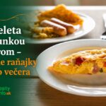Omeleta so šunkou a syrom: rýchle raňajky alebo večera za 15 minút Omeleta so šunkou a syrom na tanieri
